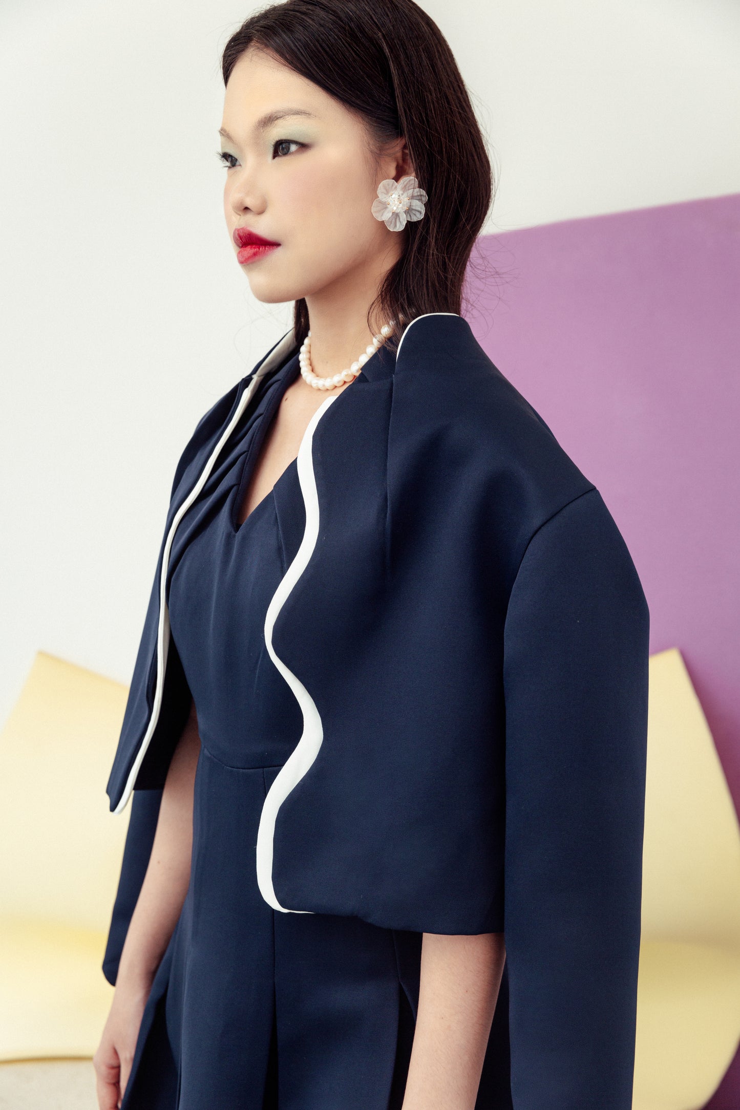 BYAS SEMI-CROPPED BLAZER